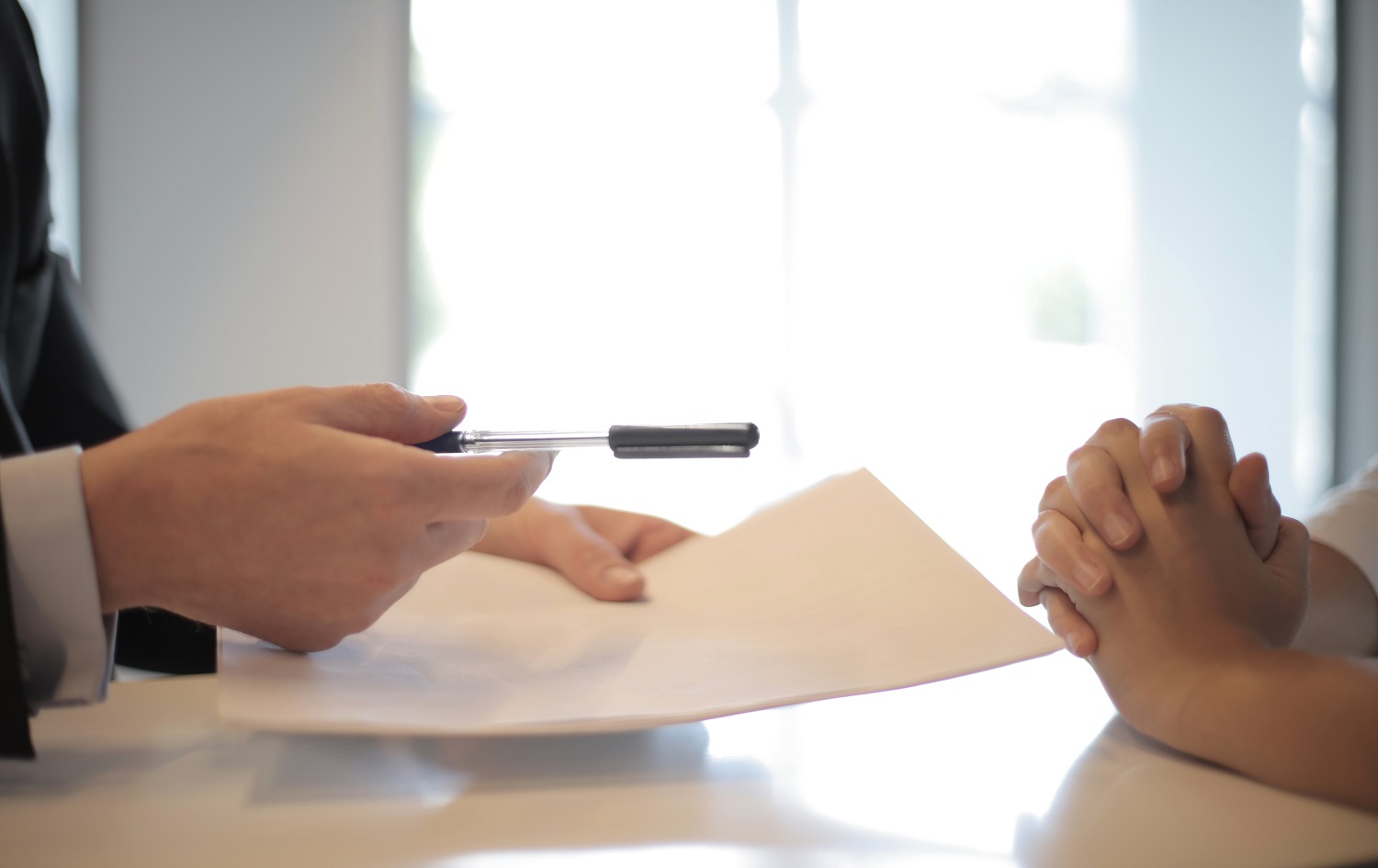 Les clauses déséquilibrantes à l’épreuve du droit positif